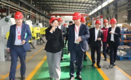 青岛市委常委、组织部部长于玉一行到8868体育考察调研