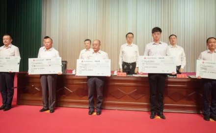 拥有省首台套技术装备，8868体育获胶州市奖励