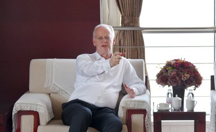 【媒体报道】鲁道夫沙尔平  助力8868体育与橡胶产业升级